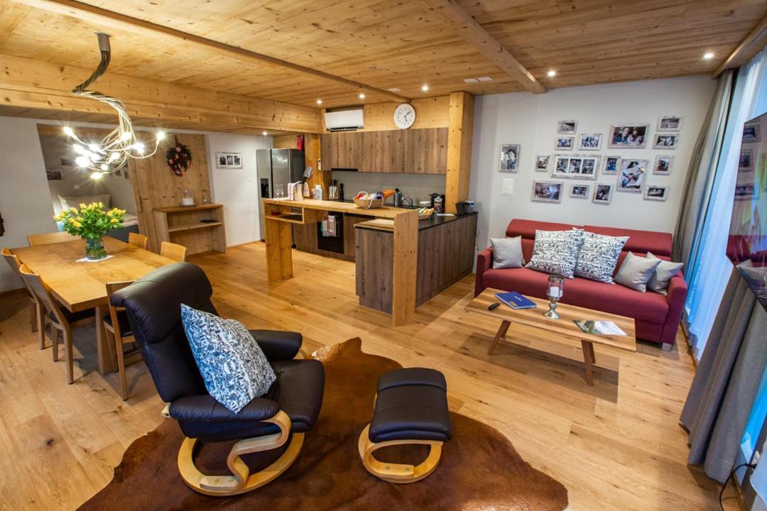 Apartments Chalet Wirz Travel Sarnen Esterno foto